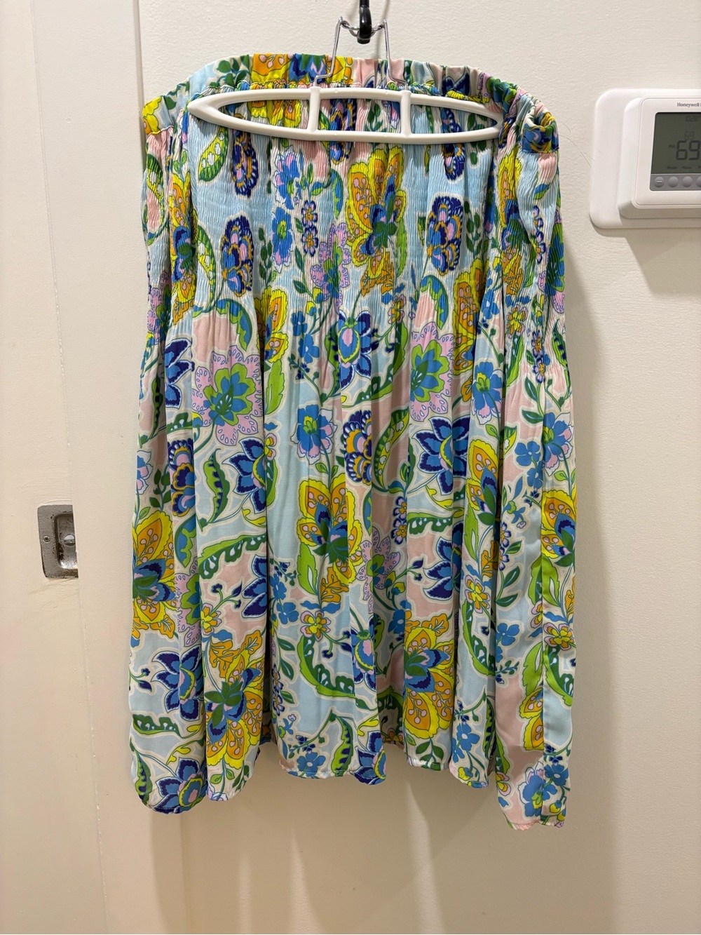 SUNNY LEIGH | Floral Print Smocked Waist Midi Skirt - Multicolor